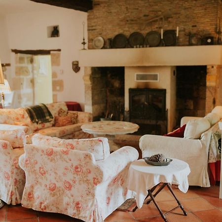 Chateau Barayre - Beautiful 12Th Century Castle With Pool And Large Garden Laussou Екстериор снимка